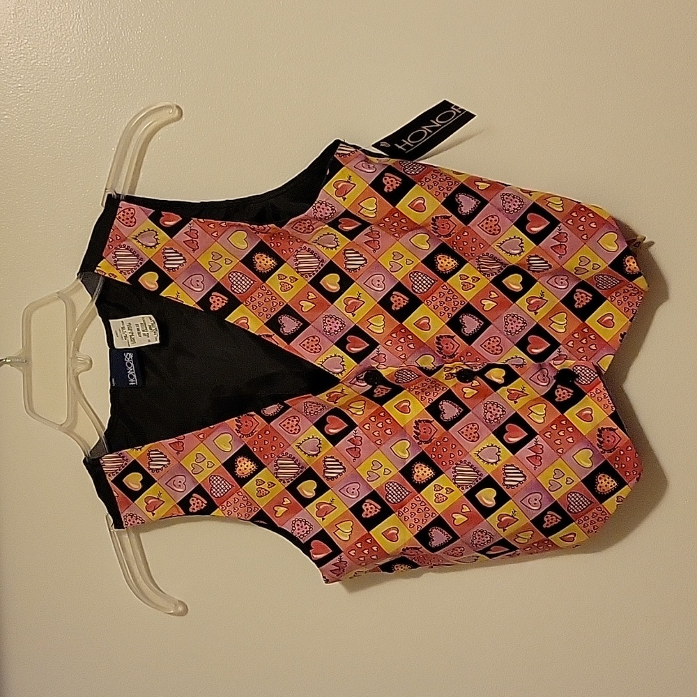 NWT: Honors Girls Valentines Day Vest